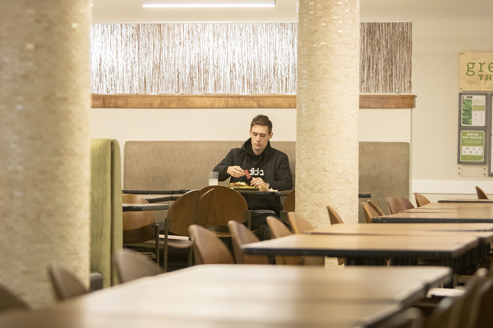 dude eating